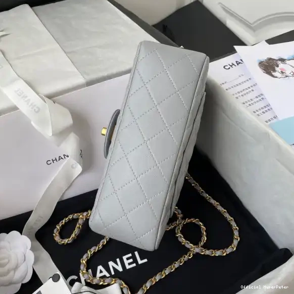 Hyper Peter CHANEL WITH TOP FLAP MINI HANDLE BAG 0513